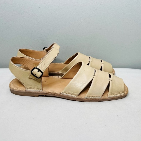 NWOT Hereu Morella Flat Sandals in Beige - Picture 6 of 16